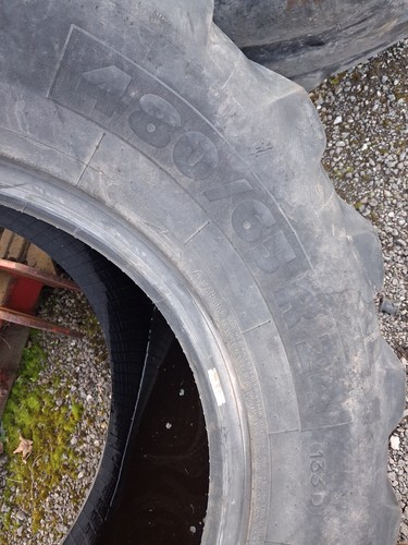 480x65x24 tyres pair