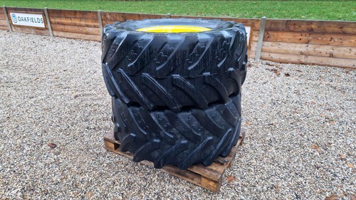 Pair 540 65r24 bkt tyres - of,